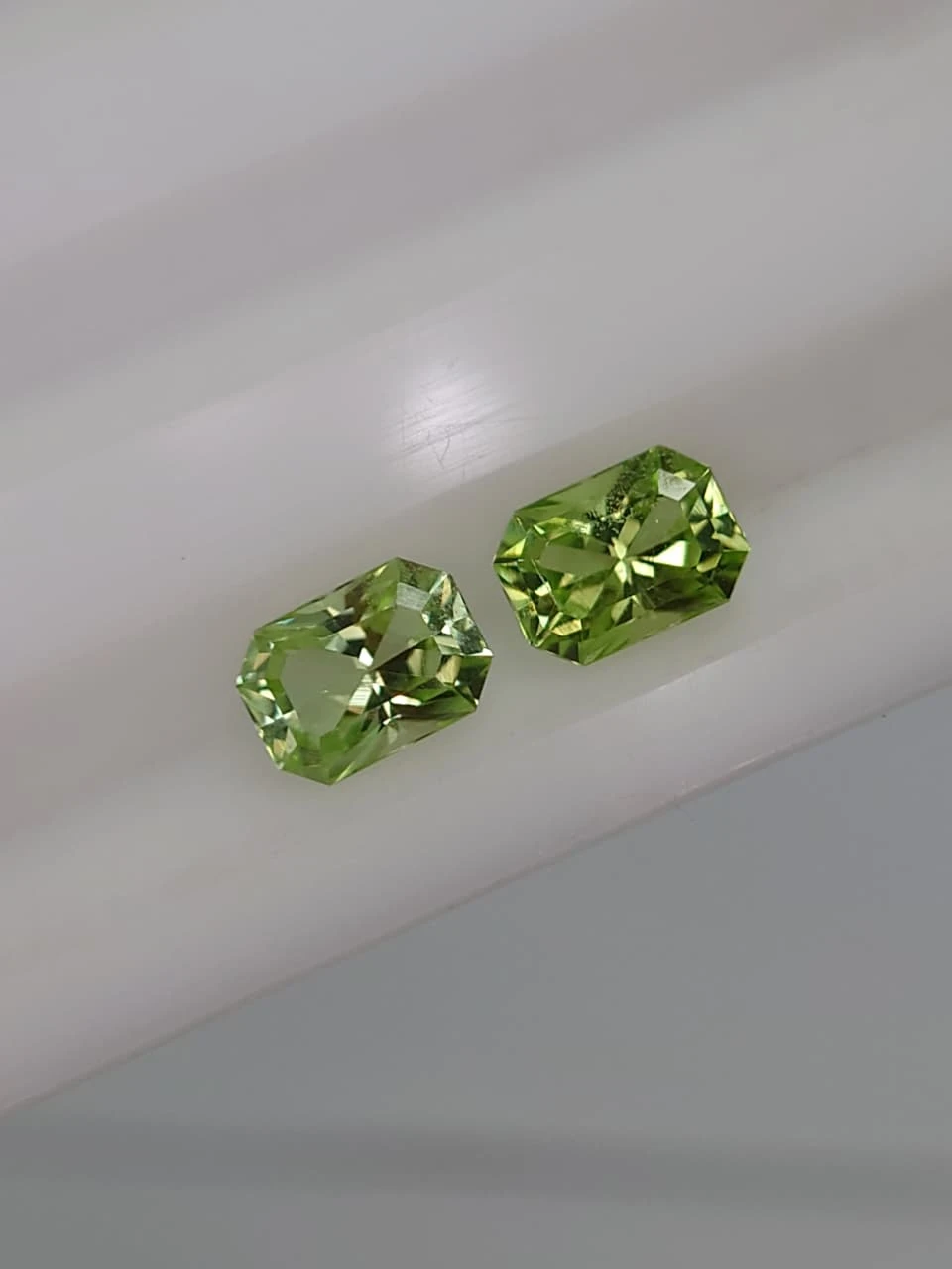 1.5ct Natural Peridot Pair Loose Gemstones from Pakistan — view 2
